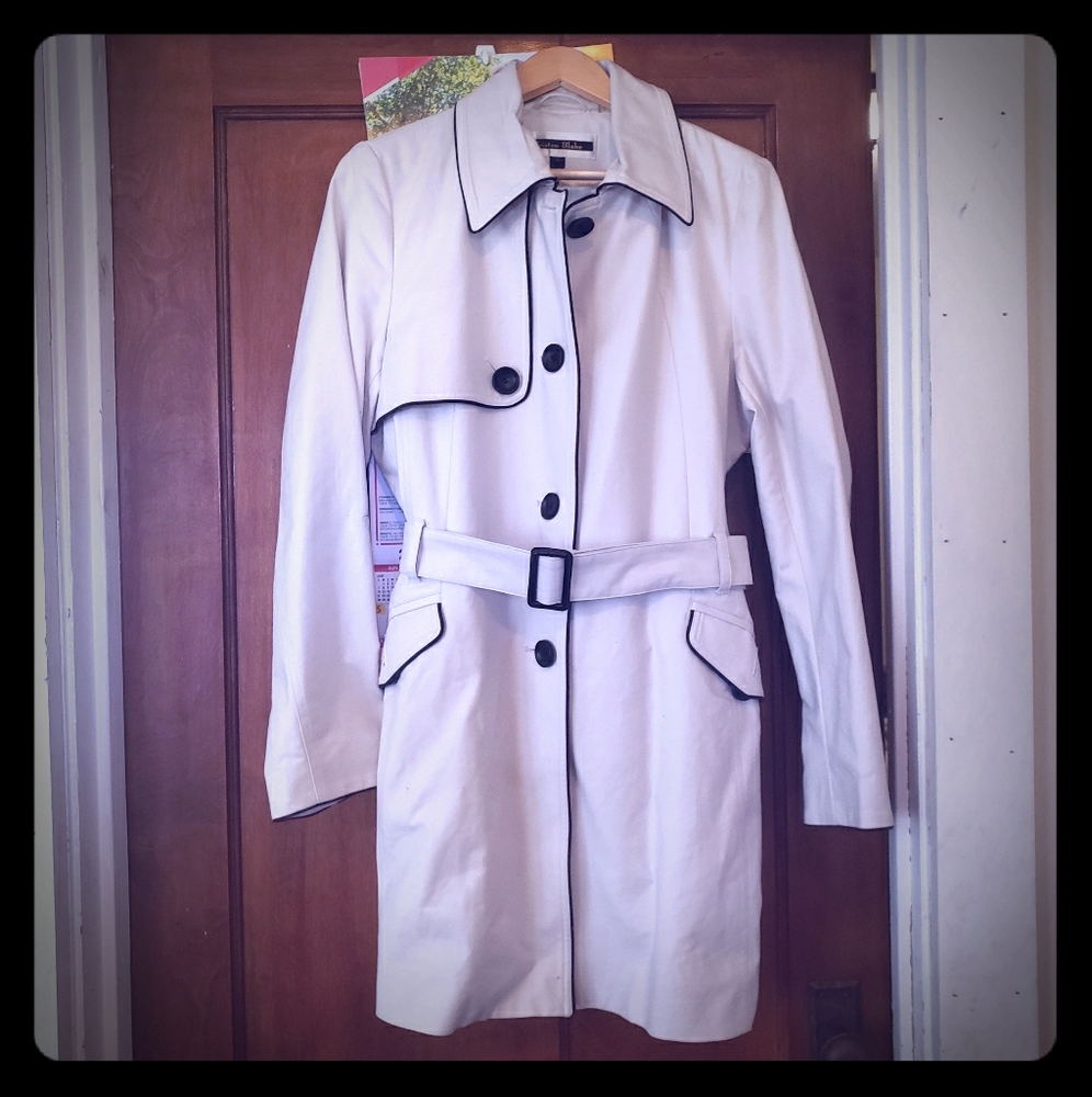 Trench coat Kristen Blake size 16